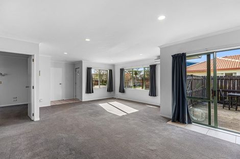 Photo of property in 22 Longstead Avenue, Papamoa Beach, Papamoa, 3118