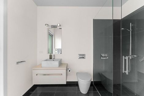 Photo of property in 68 Mcgiven Drive, Ridgewood, New Plymouth, 4371