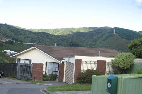 Photo of property in 73 Thurleigh Grove, Karori, Wellington, 6012