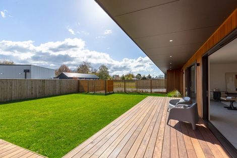 Photo of property in 13 Oates Place, Greytown, 5712