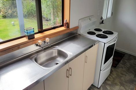 Photo of property in 61 Seddon Street, Kumara, 7832