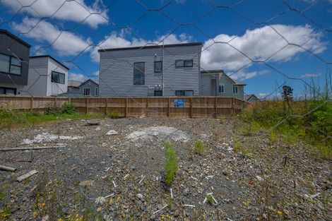 Photo of property in 2 Roku Place, Papakura, 2110