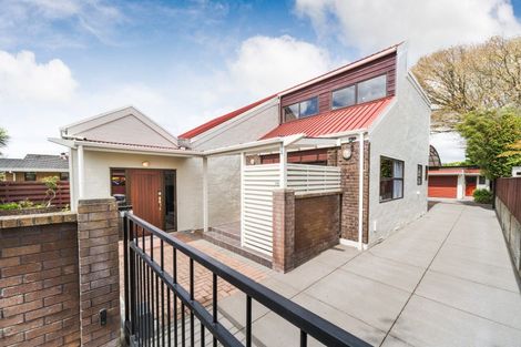 Photo of property in 16 Akaroa Avenue, Awapuni, Palmerston North, 4412