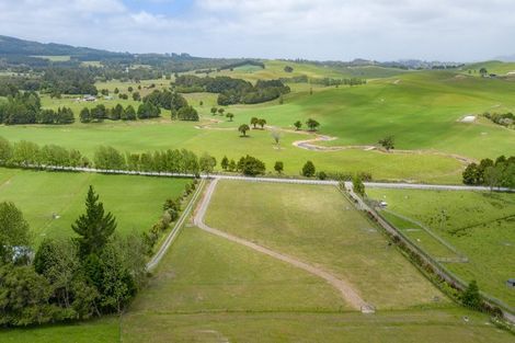 Photo of property in 132 Carruth Road, Papatoetoe, Auckland, 2025