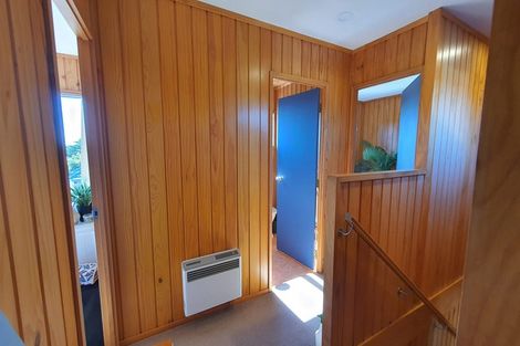 Photo of property in 28 Hollinger Place, Nawton, Hamilton, 3200