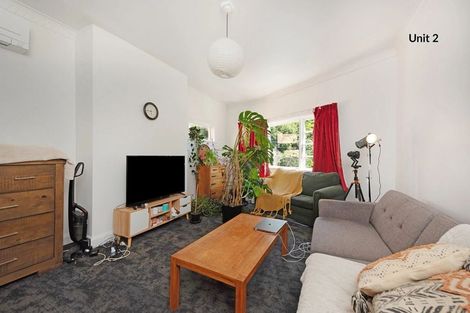 Photo of property in 2/121 Hill Street, Thorndon, Wellington, 6011