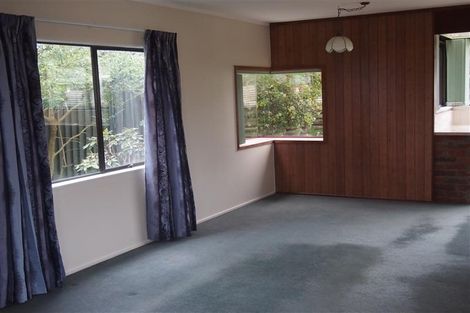 Photo of property in 2/2 Silvan Place, Bell Block, New Plymouth, 4312