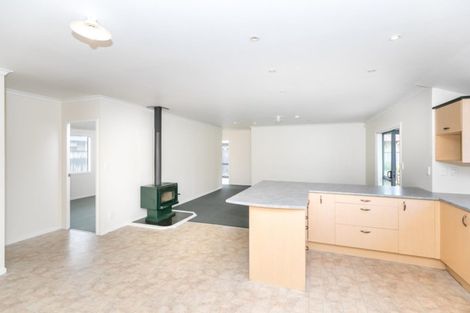 Photo of property in 45 Catalina Drive, Melville, Hamilton, 3206