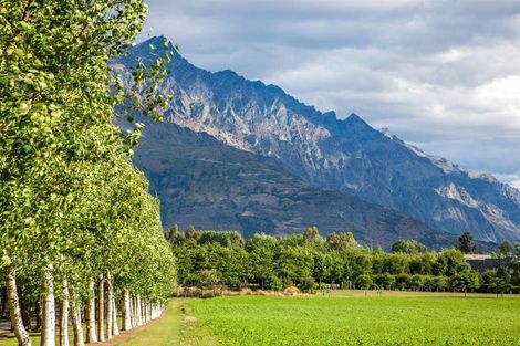 Photo of property in 188 Domain Road, Speargrass Flat, Queenstown, 9371