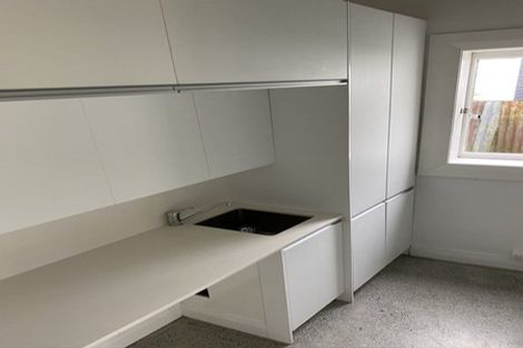 Photo of property in 27 Islington Avenue, New Lynn, Auckland, 0600