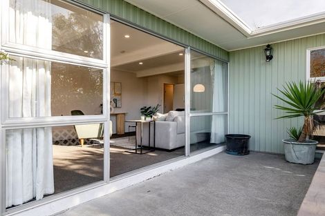 Photo of property in 107 Ruamahanga Crescent, Terrace End, Palmerston North, 4410