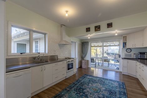 Photo of property in 208 Pukeora Scenic Road, Waipukurau, 4281