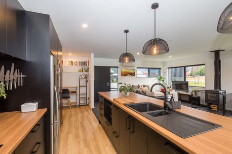 Photo of property in 2/11 Fencourt Road, Cambridge, 3496