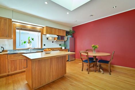Photo of property in 702 Methuen Street, Saint Leonards, Hastings, 4120
