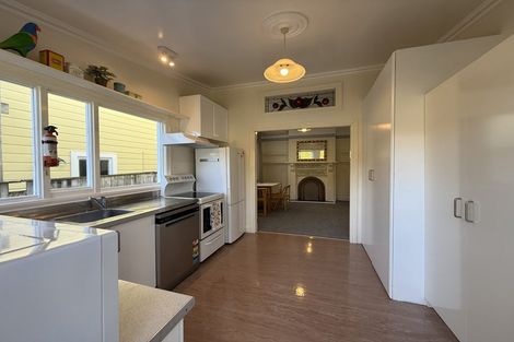Photo of property in 10 Daniell Street, Newtown, Wellington, 6021