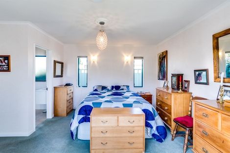 Photo of property in 3 Palace Court, Taradale, Napier, 4112