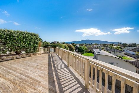 Photo of property in 14a Falla Street, Paraparaumu Beach, Paraparaumu, 5032