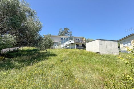 Photo of property in 13 Hellyers Street, Birkdale, Auckland, 0626