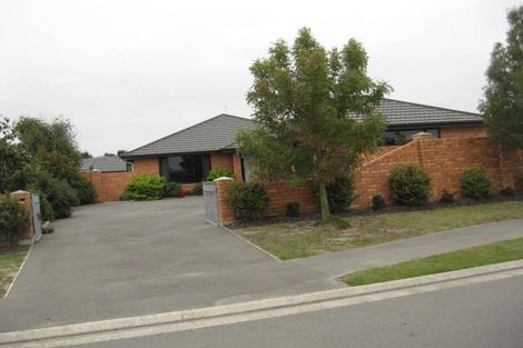 Photo of property in 4 Peel Close, Rolleston, 7614