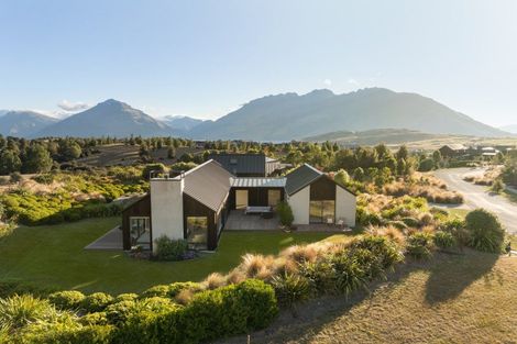 Photo of property in 36 Mckellar Drive, Jacks Point, Queenstown, 9371