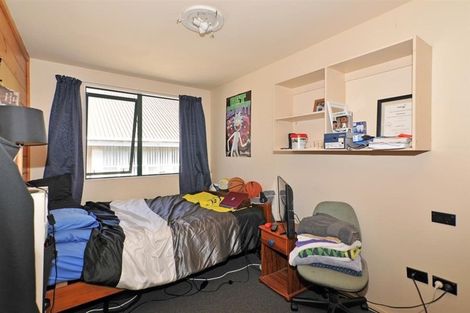 Photo of property in Te Awhina Apartments, 17/22u Sussex Street, Mount Cook, Wellington, 6021