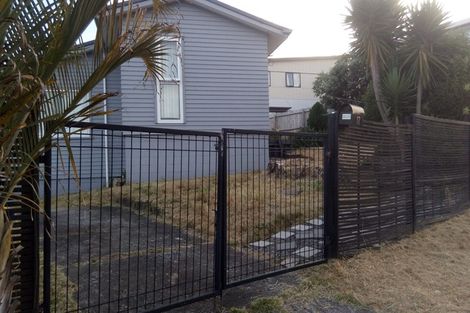 Photo of property in 17 Taurus Crescent, Beach Haven, Auckland, 0626