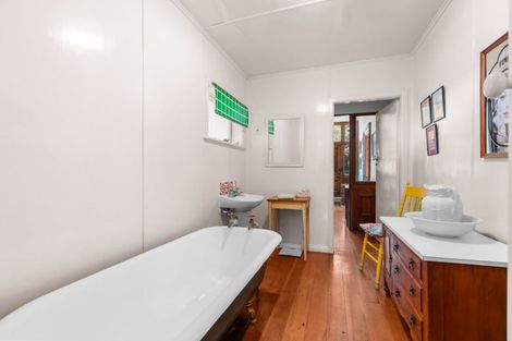 Photo of property in 559 Cape Palliser Road, Whangaimoana, Featherston, 5772