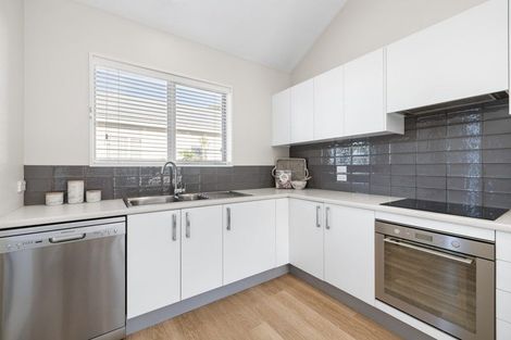 Photo of property in 2/11 Harvey Terrace, Richmond, Christchurch, 8013