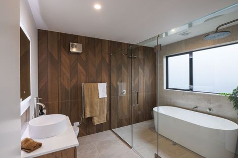 Photo of property in 82 Clark Road, Hobsonville, Auckland, 0616