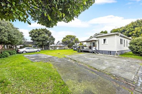 Photo of property in 8 Reagan Road, Manukau, Auckland, 2025