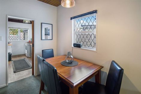 Photo of property in 20f1 Frankmoore Avenue, Johnsonville, Wellington, 6037