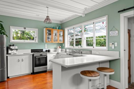 Photo of property in 436 Aberdeen Road, Gisborne, 4010