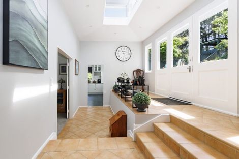 Photo of property in 39a Chatsworth Road, Silverstream, Upper Hutt, 5019