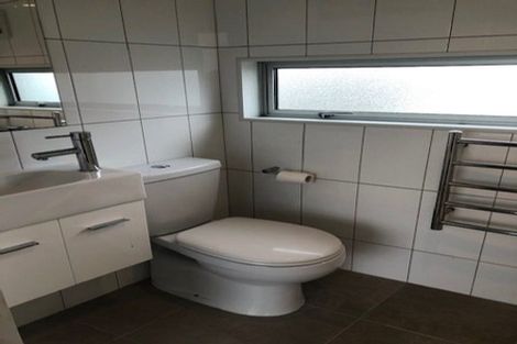 Photo of property in 43 Grafton Street, Waltham, Christchurch, 8011