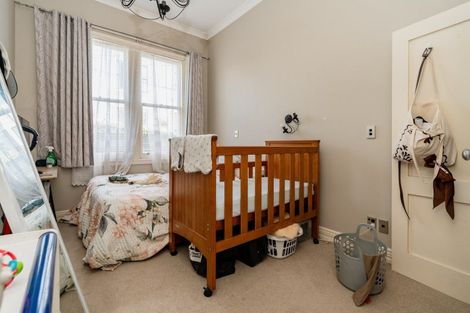 Photo of property in 41 Brougham Street, Mount Victoria, Wellington, 6011