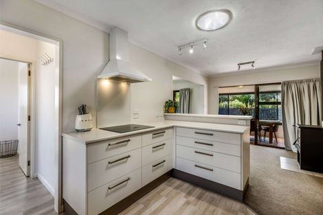 Photo of property in 2/474 Halswell Road, Halswell, Christchurch, 8025
