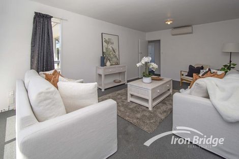 Photo of property in 33 Lamorna Road, Parklands, Christchurch, 8083