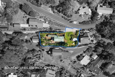 Photo of property in 4 Queens View Road, Russell, 0202