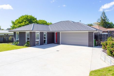 Photo of property in 1 Turere Place, Otamatea, Whanganui, 4501