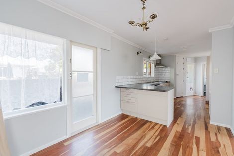 Photo of property in 1121 Heaphy Terrace, Fairfield, Hamilton, 3214