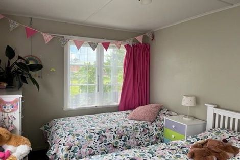 Photo of property in 54 Wrantage Street, Westown, New Plymouth, 4310