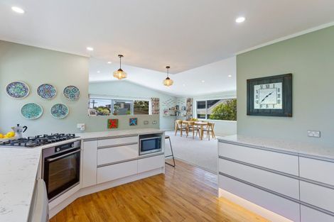 Photo of property in 93b The Esplanade, Raumati South, Paraparaumu, 5032