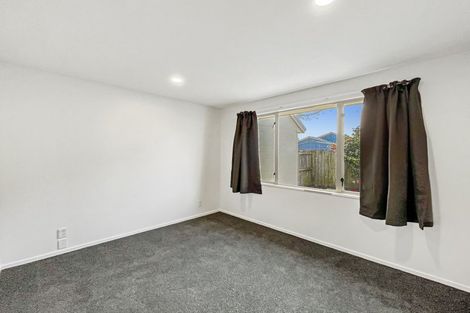 Photo of property in 3/2 Broadbent Street, Riccarton, Christchurch, 8041