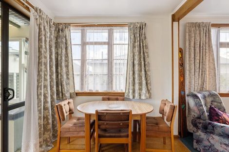 Photo of property in 16 Tanner Street, Woolston, Christchurch, 8023