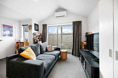 Photo of property in 5u2 Teddy Street, Whitiora, Hamilton, 3200