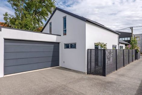 Photo of property in 64 Hewitts Road, Merivale, Christchurch, 8014