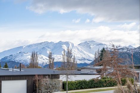 Photo of property in 2 Island View Place, Wanaka, 9305