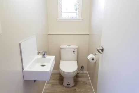 Photo of property in 16 Gibson Road, Tuakau, 2121