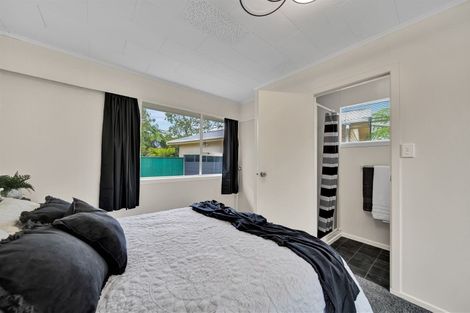 Photo of property in 99 Cordelia Street, Stratford, 4332