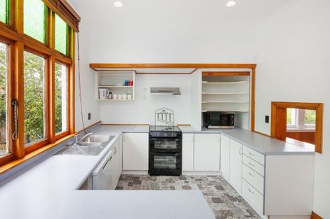 Photo of property in 294 Grey Street, Palmerston North, 4414